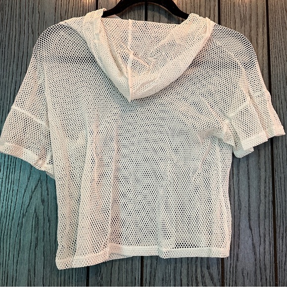 ISABEL JAXON netted top - Picture 2 of 3